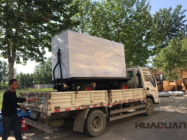 一臺(tái)50kw（含棚）拖車(chē)柴油發(fā)電機(jī)組于2018年5月22日順利發(fā)往湖南省常德市