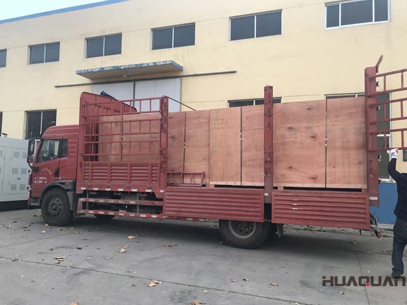 6.6號，兩臺標(biāo)配型柴油發(fā)電機(jī)組發(fā)往山東省煙臺市和東營海港