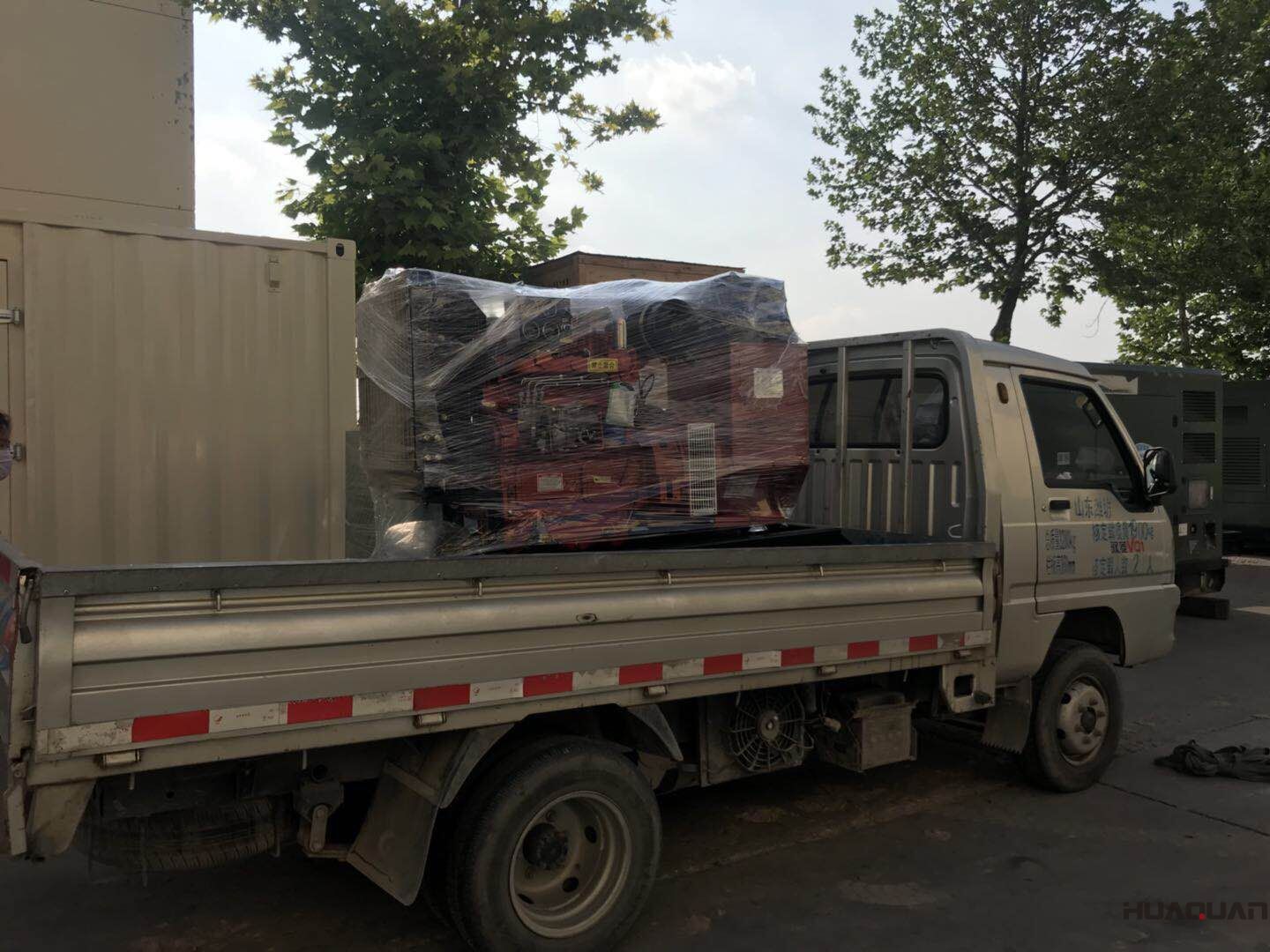 一臺40kw標配柴油發電機組于8月18日順利發往黃島港口