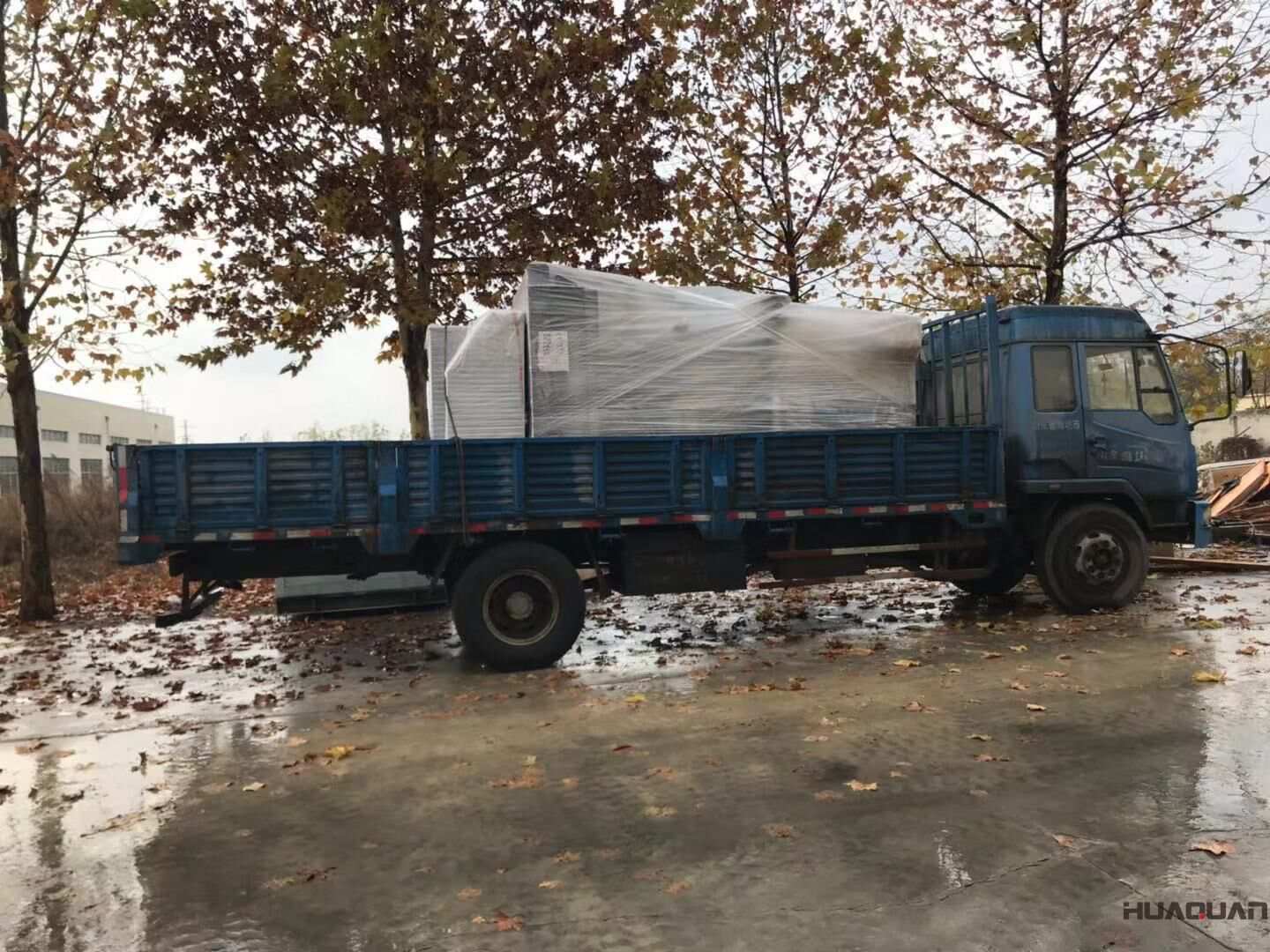 11月23日，非洲楊先生從華全動(dòng)力訂購(gòu)了100kw、300kw以及500kw四保護(hù)柴油發(fā)電機(jī)組已成功發(fā)往目的地